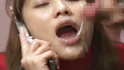 Keindahan eksotis Roxy Anal, toket Besar, xxx jepang cantik abu-Abu