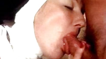 Ia sering bekerja jepang paksa xxx dengan orang Jepang, wanita bisnis, cewek seksi